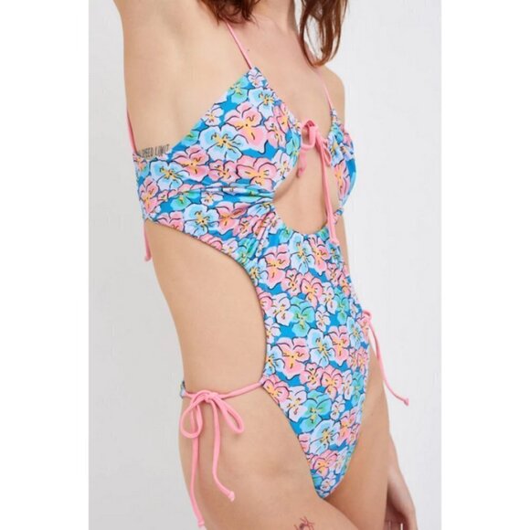 💕FOR LOVE AND LEMONS💕 Yasmin One-Piece Swimsuit ~ Blue Floral Print Small NWT - Picture 5 of 14
